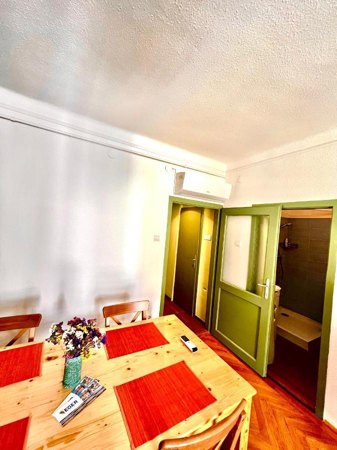 Green Apartman Eger Exterior foto